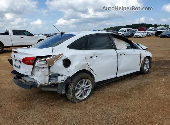 1FADP3F28HL253784 2017 FORD FOCUS White Rear right