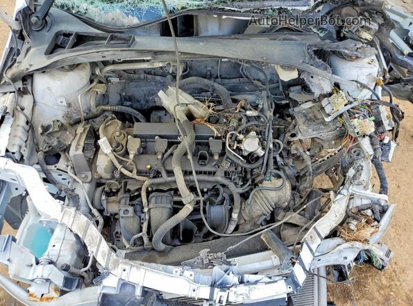 1FADP3F28HL253784 2017 FORD FOCUS White Rear interior view