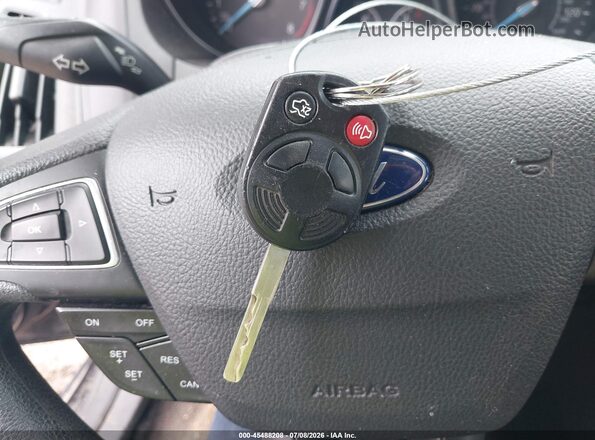 1FADP3F28HL266549 2017 FORD FOCUS Black Widok deski rozdzielczej