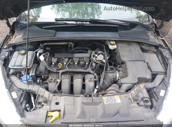 1FADP3F28HL266549 2017 FORD FOCUS Black Widok z tyłu