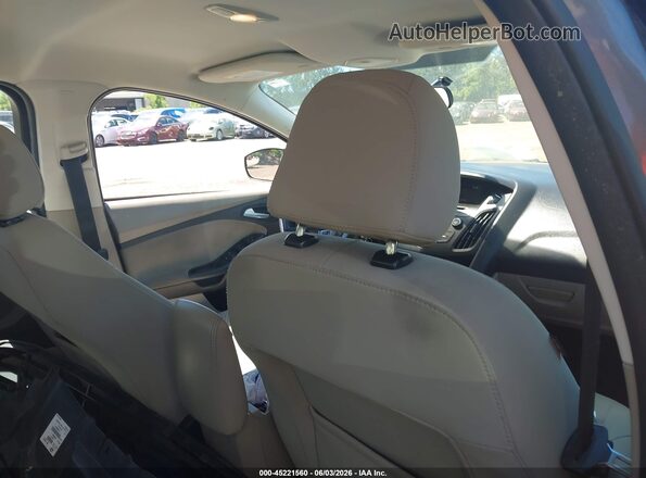 1FADP3F28HL311148 2017 FORD FOCUS Black VIN კოდის სტიკერის ხედი