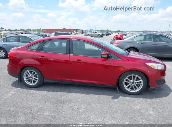 1FADP3F29GL229637 2016 FORD FOCUS Red Rear interior view