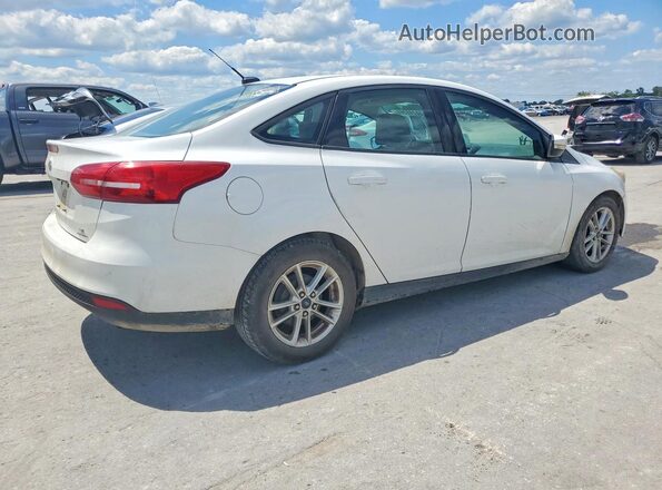 1FADP3F29GL271063 2016 FORD FOCUS White Tył prawy