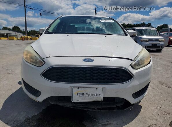 1FADP3F29GL271063 2016 FORD FOCUS White Widok z przodu
