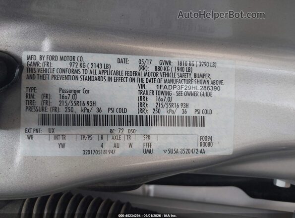 1FADP3F29HL286390 2017 FORD FOCUS Silver Вид підкапотного простору