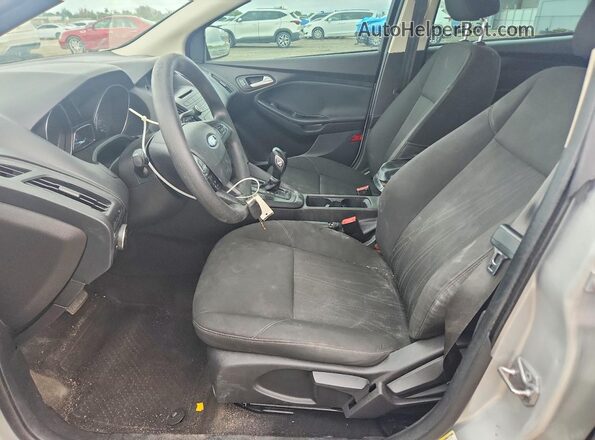 1FADP3F29HL315192 2017 FORD FOCUS Silver 
