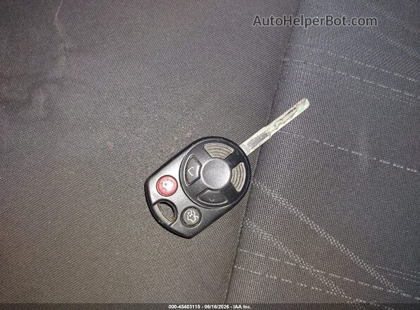 1FADP3F29JL298528 2018 FORD FOCUS Черный 