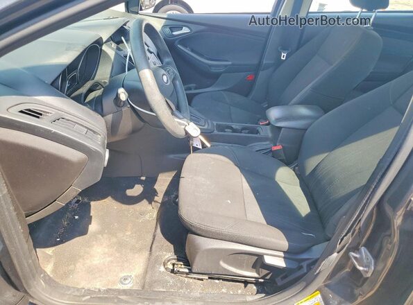1FADP3F2XGL237309 2016 FORD FOCUS Gray Front interior view