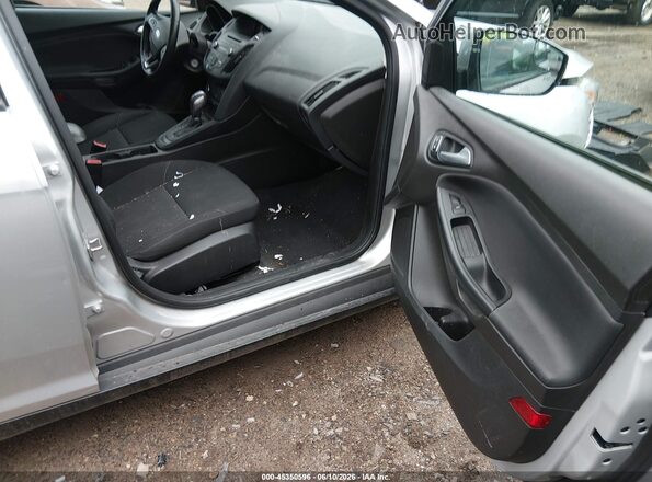 1FADP3F2XGL246141 2016 FORD FOCUS Black Вид салону спереду