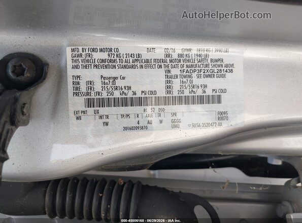 1FADP3F2XGL281438 2016 FORD FOCUS Silver Engine compartment view