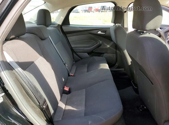 1FADP3F2XHL229955 2017 FORD FOCUS Black Вид задніх сидінь
