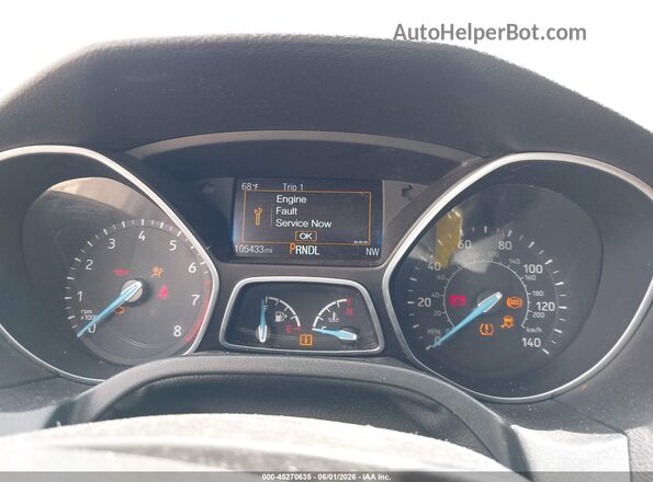 1FADP3F2XHL321552 2017 FORD FOCUS Gray Rear seats view