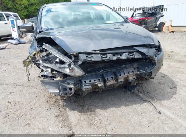 1FADP3F2XHL321552 2017 FORD FOCUS Gray Front view