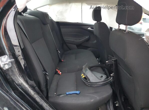 1FADP3F2XJL302974 2018 FORD FOCUS Black Вид задніх сидінь