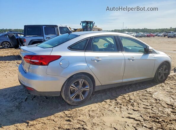 1FADP3FE0HL221051 2017 FORD FOCUS Silver Задня права чверть