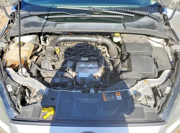 1FADP3FE0HL221051 2017 FORD FOCUS Silver Вид задньої частини салону
