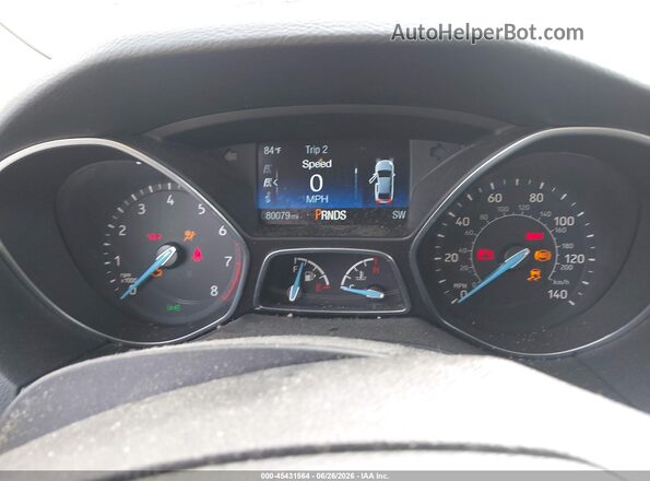 1FADP3FE0JL284785 2018 FORD FOCUS Red უკანა სავარძლების ხედი