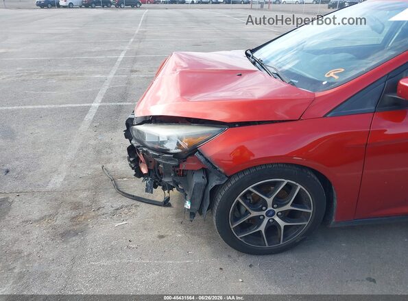 1FADP3FE0JL284785 2018 FORD FOCUS Red უკანა სალონის ხედი