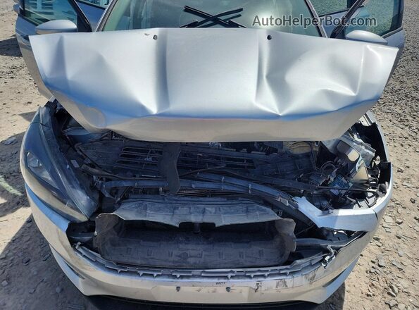 1FADP3FE1GL405302 2016 FORD FOCUS Silver Rear interior view
