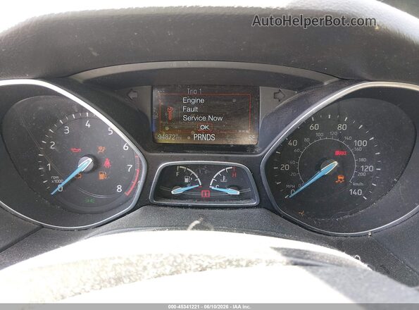 1FADP3FE2GL288510 2016 FORD FOCUS Red Rear seats view