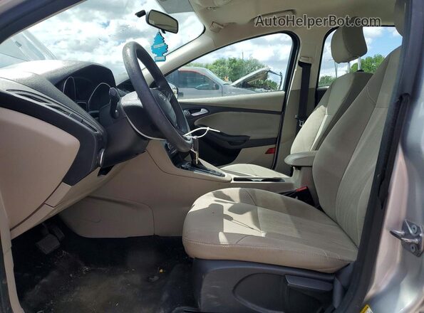 1FADP3FE2HL282708 2017 FORD FOCUS White Vista interior delantera