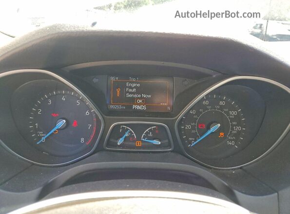 1FADP3FE2JL275456 2018 FORD FOCUS Gold Instrument cluster view