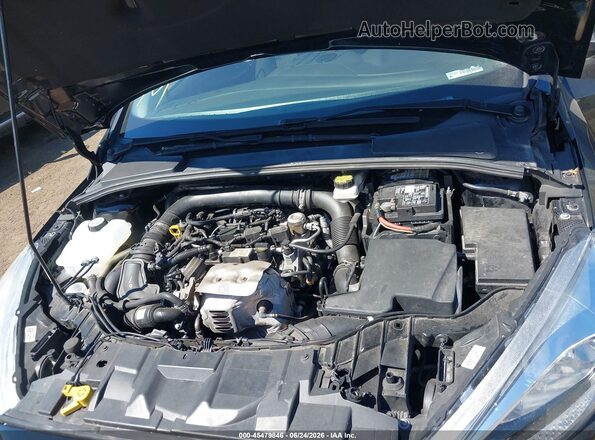 1FADP3FE3JL209451 2018 FORD FOCUS Черный Вид сзади