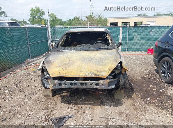 1FADP3FE4JL246086 2018 FORD FOCUS Серебряный 