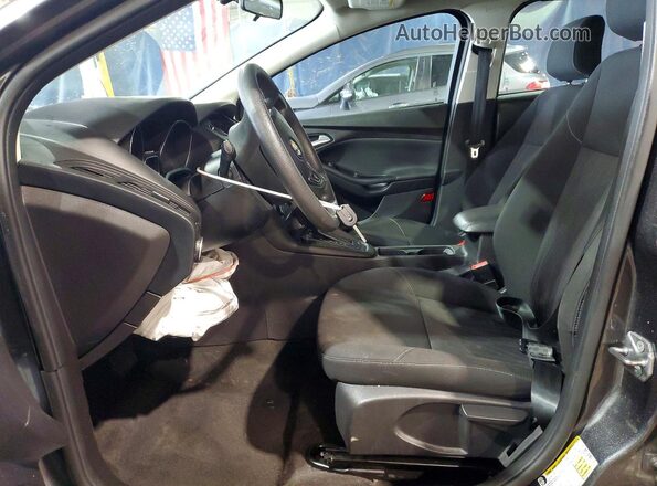 1FADP3FE4JL292470 2018 FORD FOCUS Gray Սալոնի դիմացի տեսք