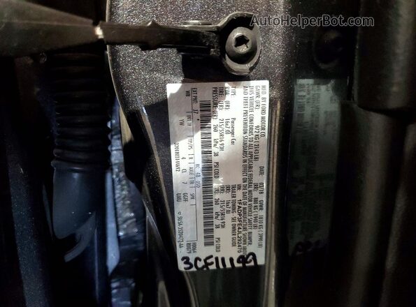 1FADP3FE4JL292470 2018 FORD FOCUS Gray VIN կոդի պիտակի տեսք