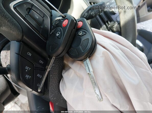 1FADP3FE5GL225675 2016 FORD FOCUS Серебряный Вид панели приборов