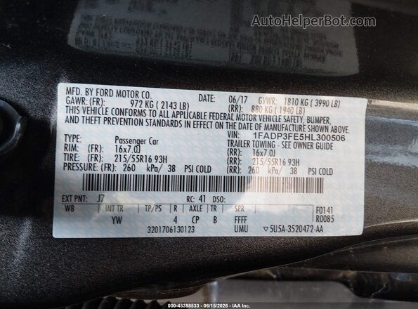 1FADP3FE5HL300506 2017 FORD FOCUS Gray 