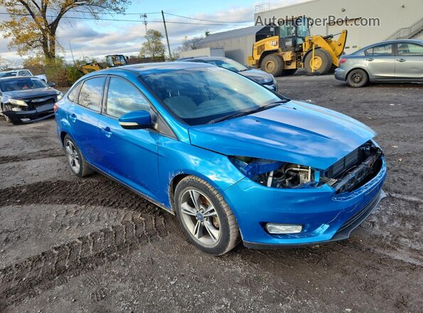 1FADP3FE7GL200065 2016 FORD FOCUS Blue Front right