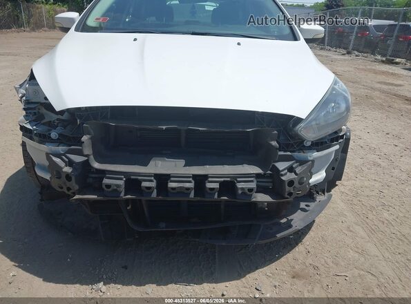 1FADP3FE7HL250627 2017 FORD FOCUS White Դիմացի տեսք