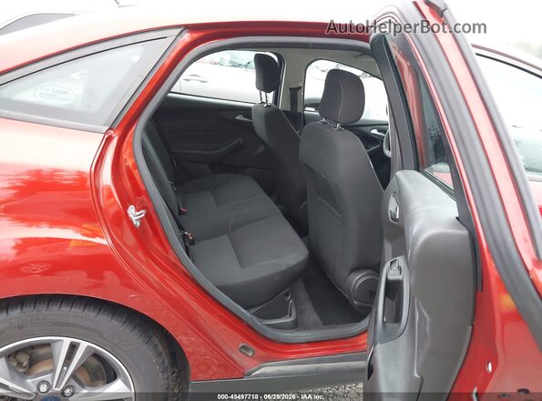 1FADP3FE7JL244977 2018 FORD FOCUS Red 
