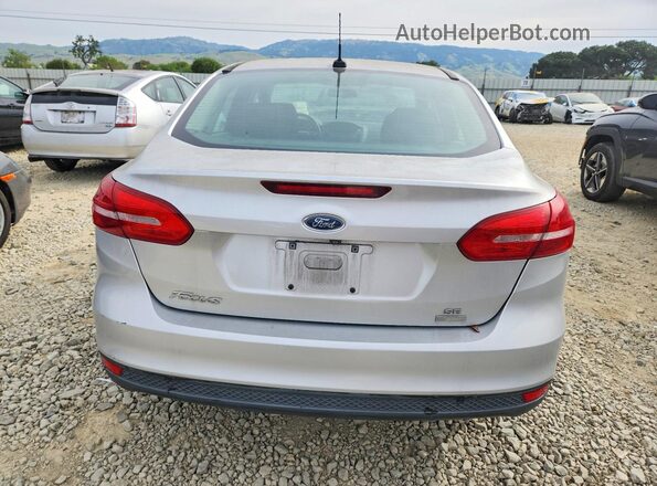 1FADP3FE7JL287974 2018 FORD FOCUS Серебряный Вид сзади