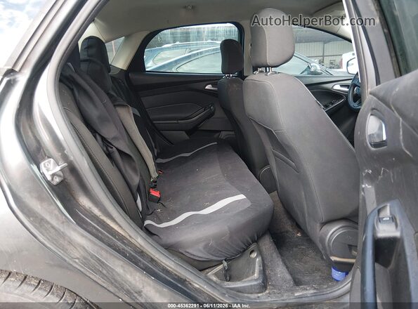 1FADP3FE9JL311675 2018 FORD FOCUS Серый 
