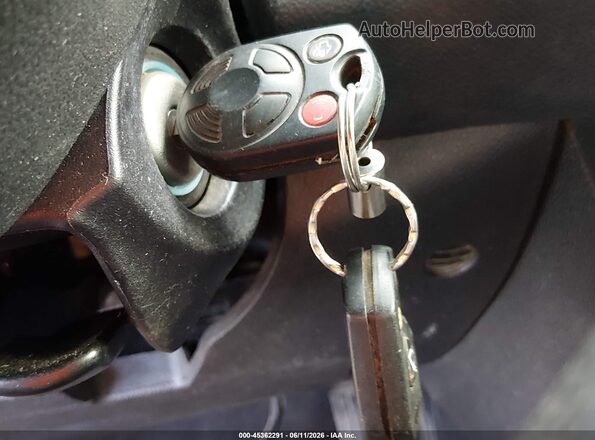 1FADP3FE9JL311675 2018 FORD FOCUS Серый 