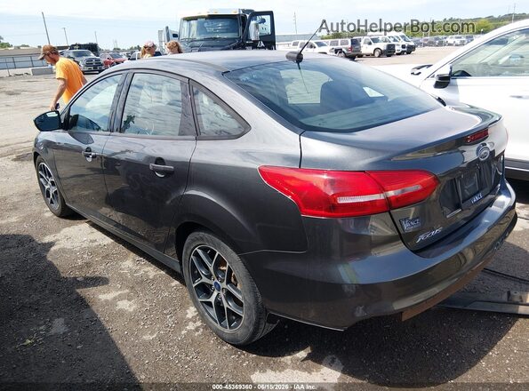 1FADP3FEXHL229769 2017 FORD FOCUS Серый Задняя левая четверть