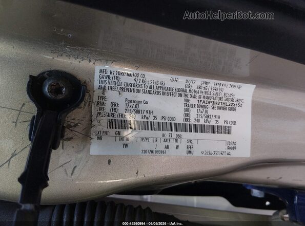 1FADP3H21HL223152 2017 FORD FOCUS Gold Engine compartment view