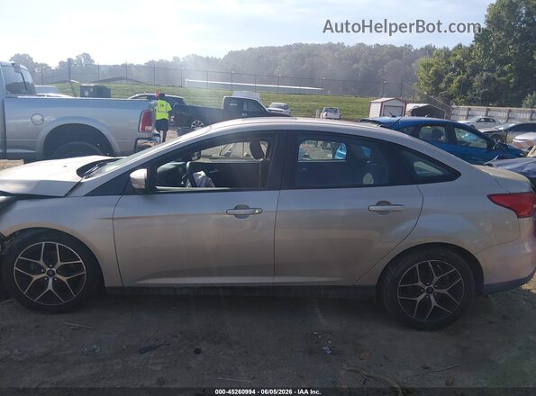 1FADP3H21HL223152 2017 FORD FOCUS Gold 