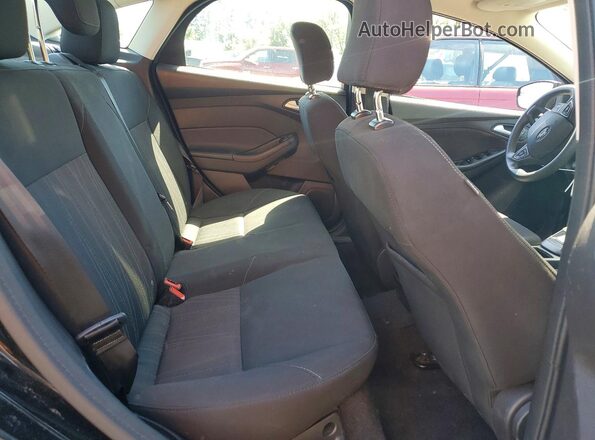 1FADP3H22HL324250 2017 FORD FOCUS Black Rear seats view