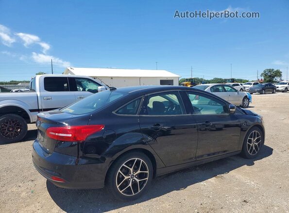 1FADP3H24JL259889 2018 FORD FOCUS Black Rear right