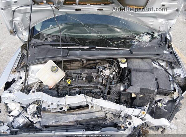 1FADP3H27HL343327 2017 FORD FOCUS Silver Հետևի տեսք