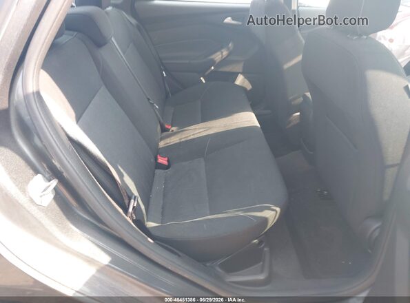 1FADP3H27JL283779 2018 FORD FOCUS Gray Widok naklejki z numerem VIN