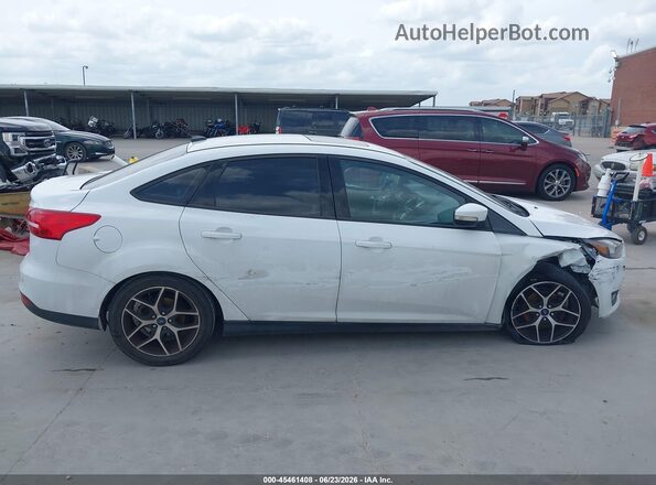 1FADP3H28JL293298 2018 FORD FOCUS White Սալոնի հետևի տեսք