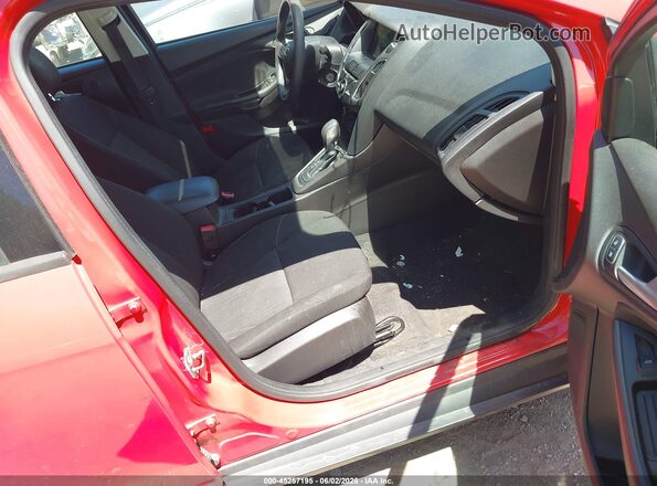 1FADP3H29HL279971 2017 FORD FOCUS Red 