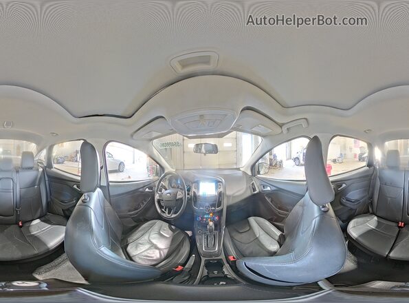 1FADP3J21GL243247 2016 FORD FOCUS Серебряный 