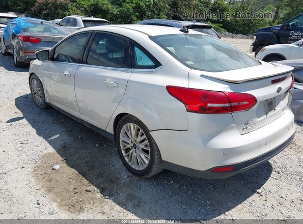 1FADP3J22JL253079 2018 FORD FOCUS White Trasero izquierdo