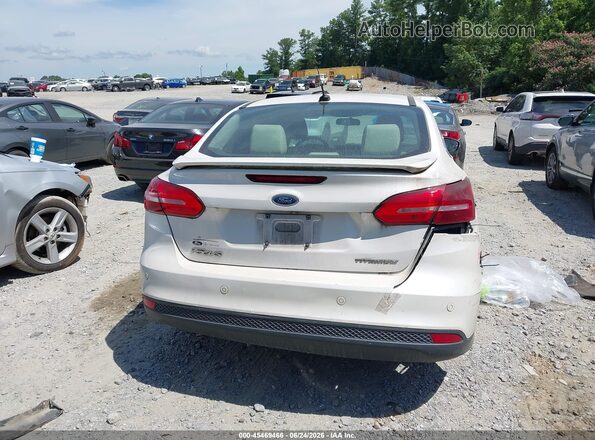 1FADP3J22JL253079 2018 FORD FOCUS White 